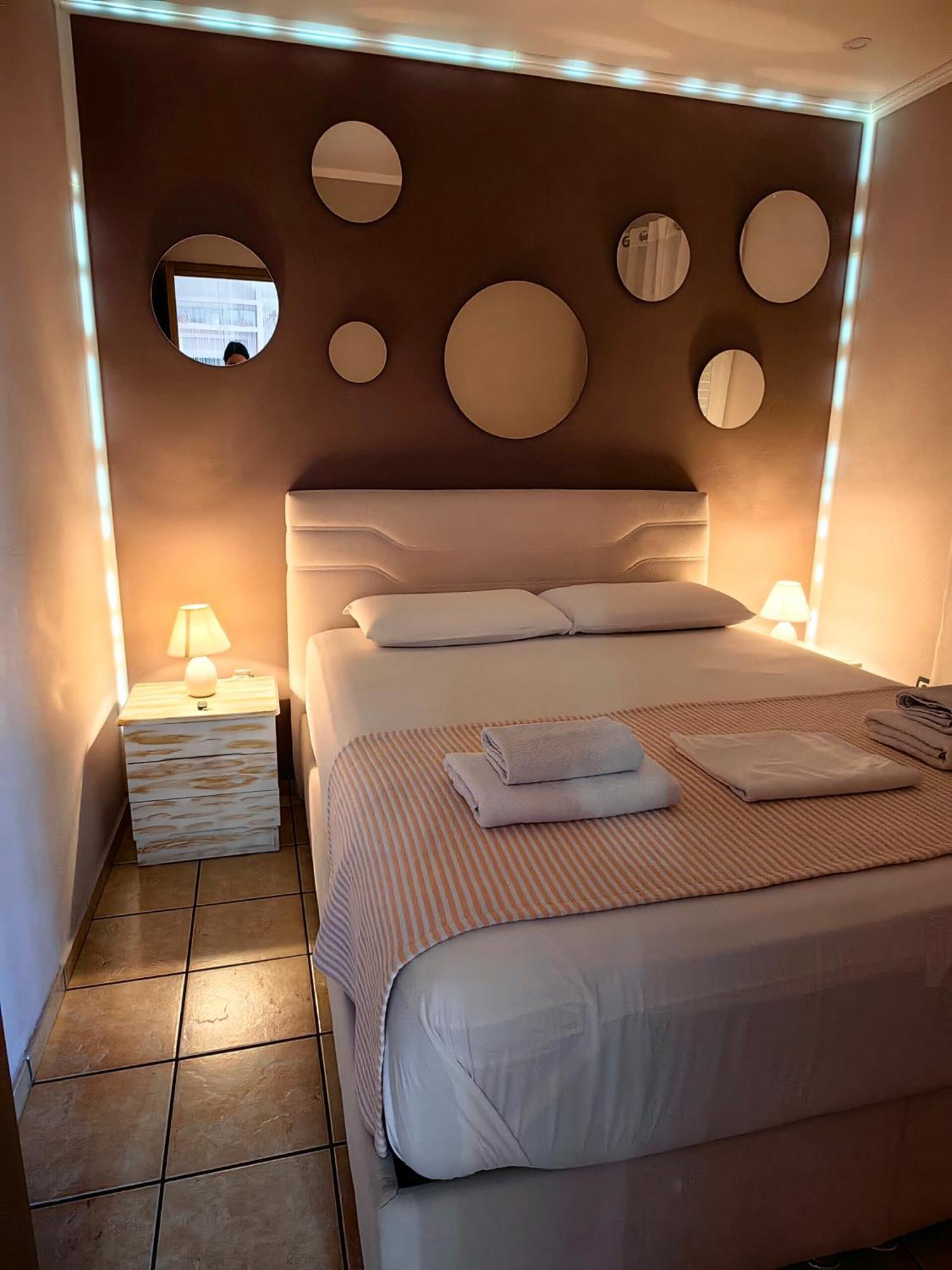 Nina Apartment Chania  Ngoại thất bức ảnh