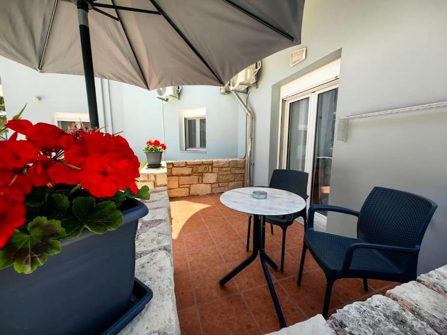 Nina Apartment Chania  Ngoại thất bức ảnh